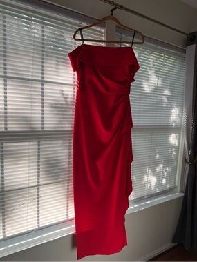 Vince Camuto Red One-Shoulder Ruffle Evening Dress